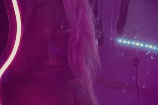 💋💦STOP LOOKING IM WHAT YOU NEE... - Image 1