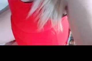 PINK AND PRETTY SLOPPY TOPPY F... - Image 1