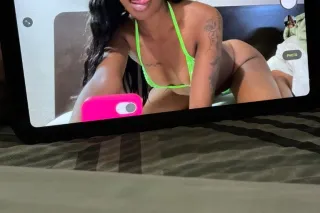 EVER SEEN A PYT LOOK SO GOOD😍👀... - Image 4