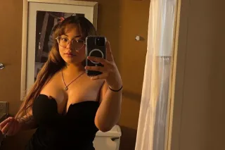 BETTER AND WETTER 💋😋💦💦 - Image 3