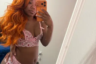 💦😻HEY IM BACK😻 😍💦HEY SEXY COME GET SOME OF THIS🍯🍯 - Image 1