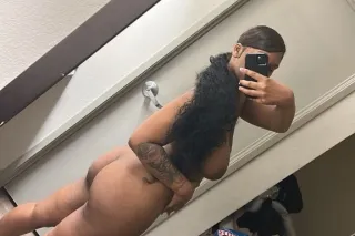 Outcall hhr specials available now 💦Cum taste ginger spice🥱 - Image 1