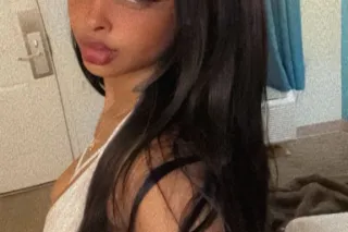 💕Your Wettest And Wildest Fantasy👅 Blue Eye Dominican Goddess🥂 - Image 9