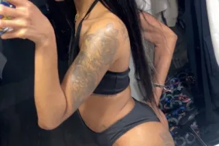 EVEN BETTER IN PERSON - Image 4