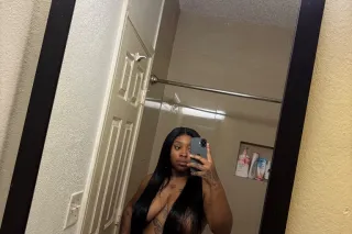 InCalls Only! NO DEPOSITS!! 🌸The PYNK EXPERIECE 🍑💦BLACK💦🍆 AND 💦SEXY🥰💦PYNK 💦🍆HERE!!!🥰💦SPECIALLLS !🥰💦190 POUND / Curvy🥰 /SUBMISSIVE 💦 SWEET INSIDE OUT 🍆💦AND I STAY WETT💦💦💦💧 😍 😍 𝐡𝐢 - Image 3